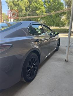 تۆیۆتا کامری